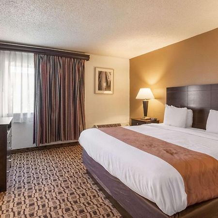 Coratel Plus Suites Wichita West Airport Dış mekan fotoğraf