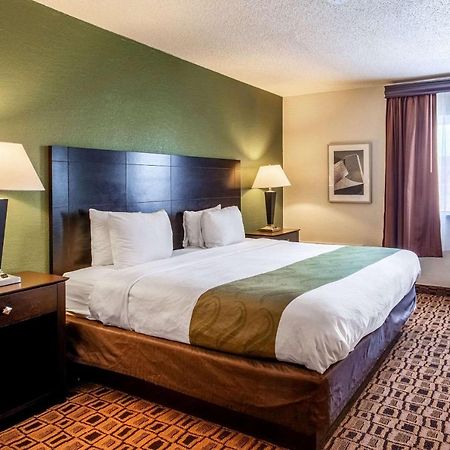 Coratel Plus Suites Wichita West Airport Dış mekan fotoğraf