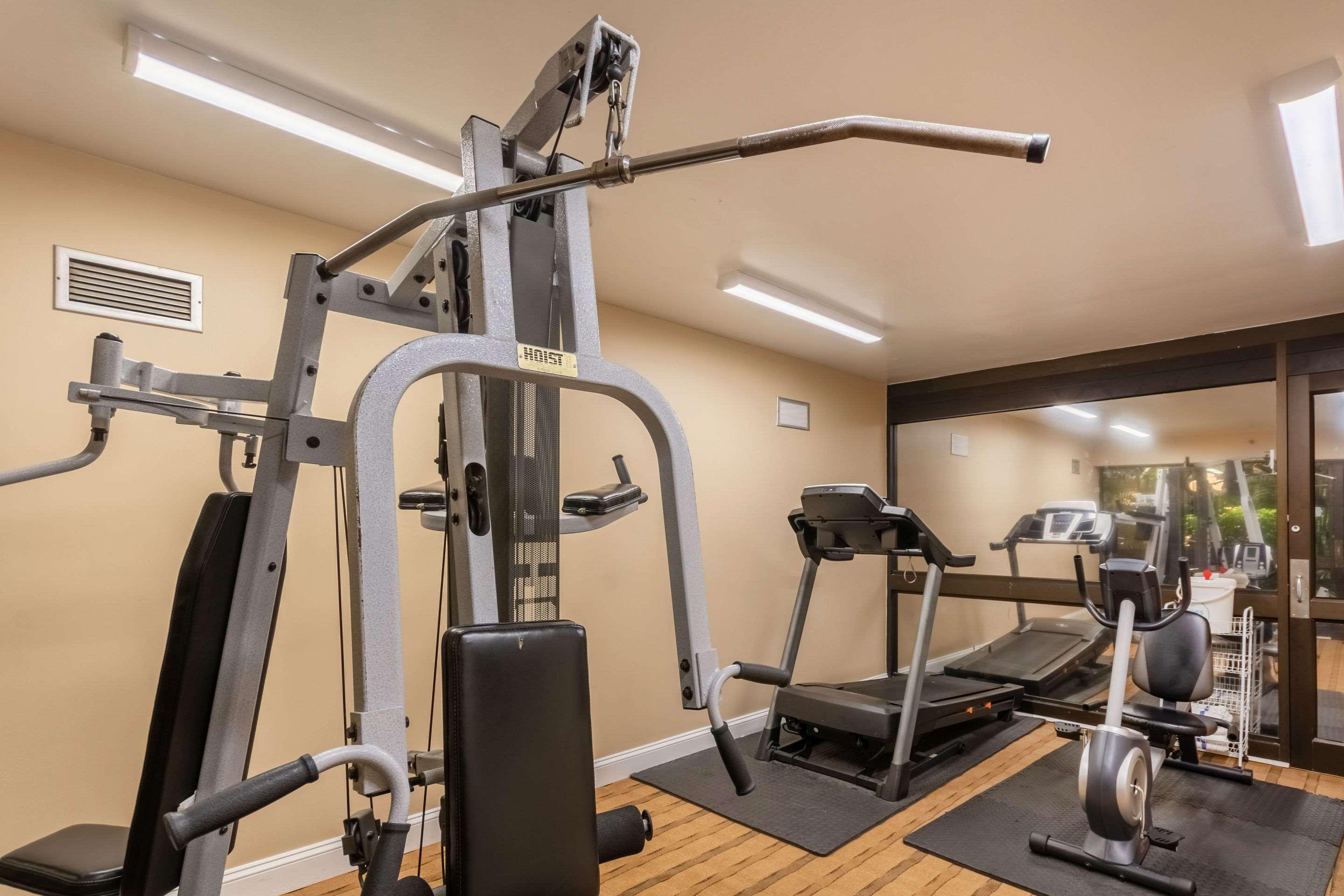 Coratel Plus Suites Wichita West Airport Dış mekan fotoğraf